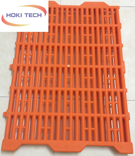 Tấm nhựa lót sàn 40 x 55 cm - Bán sàn nhựa chăn nuôi giá rẻ