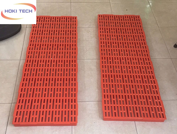 Tấm nhựa lót sàn 40x110 cm